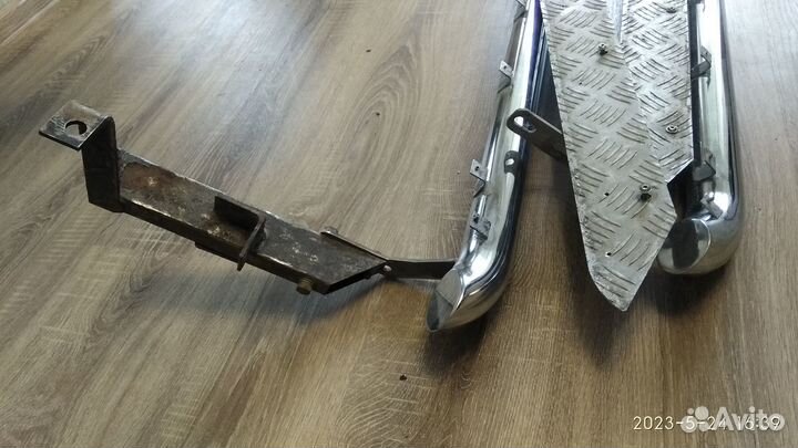 Защита порогов duster 