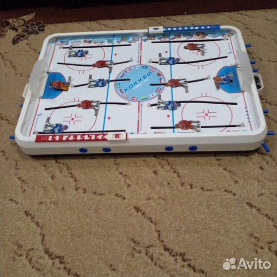 Продам игру хоккей