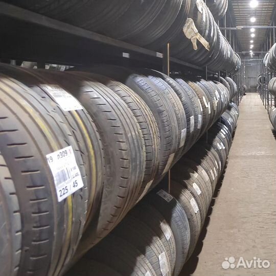 Pirelli P Zero Corsa Asimmetrico 255/30 R20 92Y