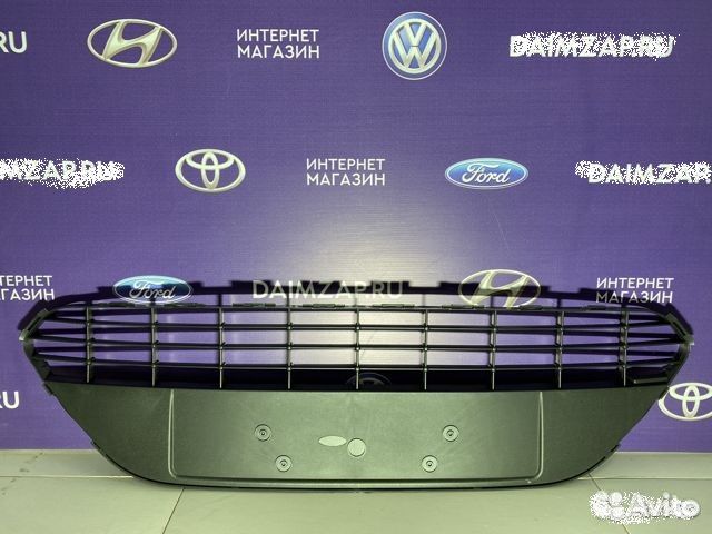 Решётка нижняя Ford Focus 2 черная