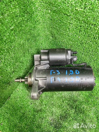 Стартер Volkswagen Golf 4 (1997 - 2006) 068911023T