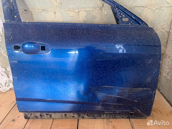 Правая передняя дверь renault arkana