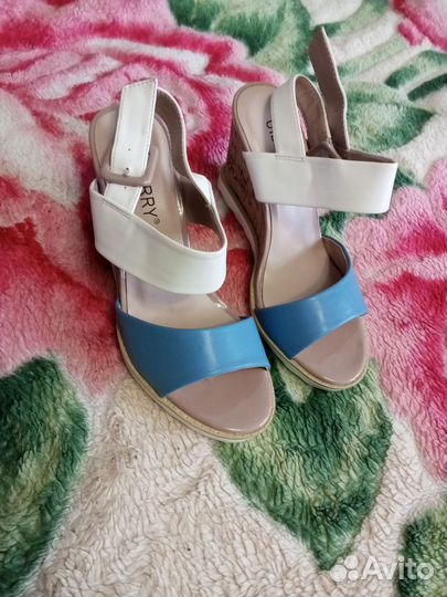 Туфли женские