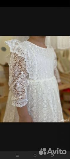 Платье кружевное 110