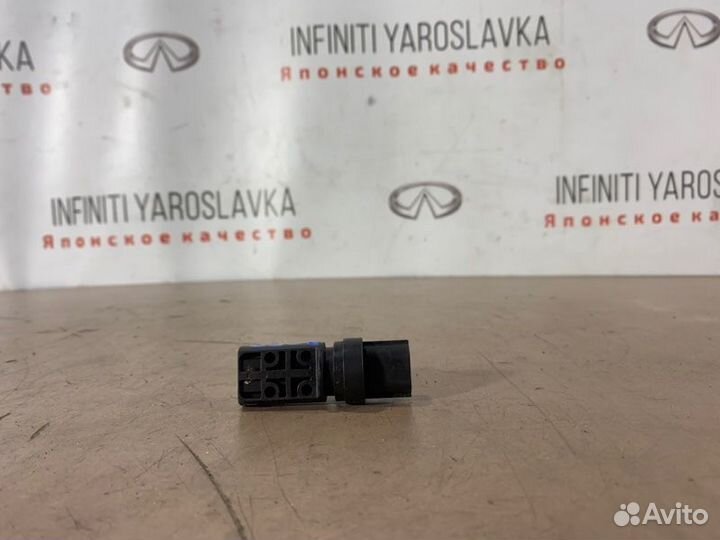 Датчик положение коленвала Infiniti Fx35 G35 M35