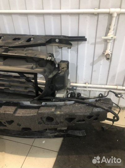 Телевизор передний Bmw 5 F10