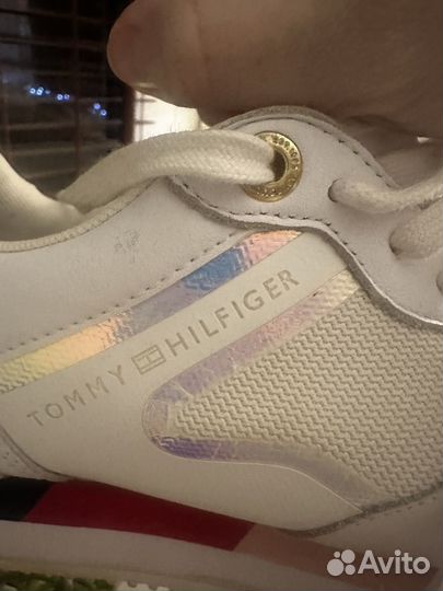 Кросовки женские