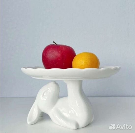 Тортовница с кроликом, конфетница, фруктовница