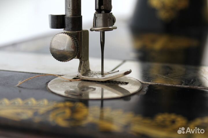 Швейная машинка 