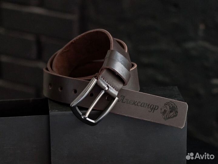 Мужской кожаный ремень
