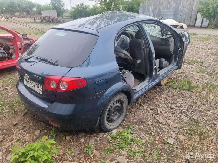 Chevrolet lacetti в разборе