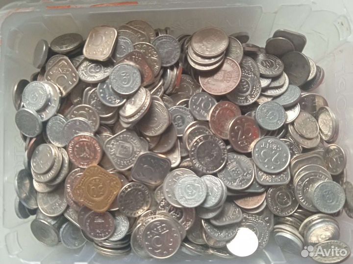 Погодовка монет Нидерландских Антильских Островов