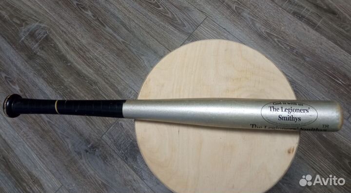 Бита бейсбольная б/у