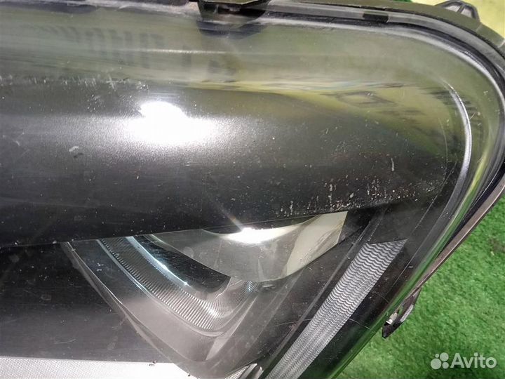 Фара левая ксенон Volkswagen Amarok 2016