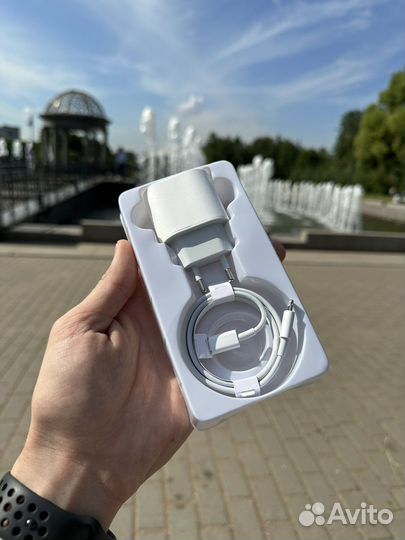 Быстрое зарядно устройство 20w для Apple