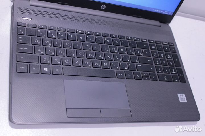 Ноутбук HP 15-dw2011ur/ i3-1005G1/DDR4 8 гб/15.6
