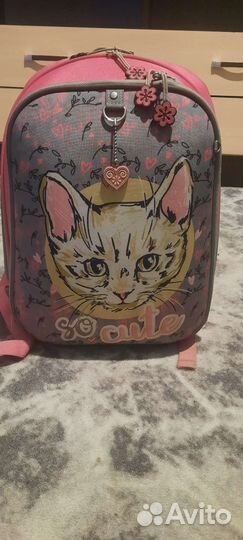 Рюкзак школьный