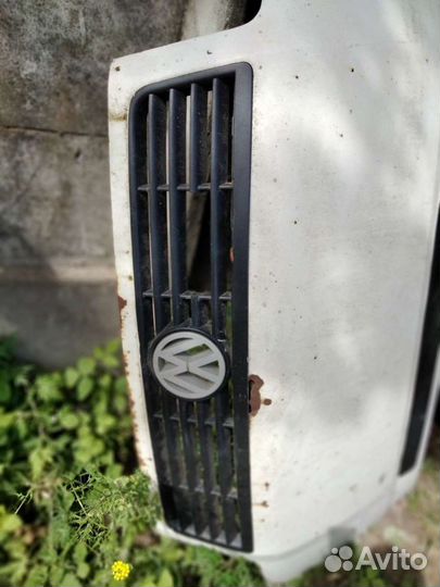 Капот Volkswagen LT 1995-2006