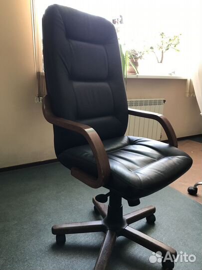 Компьютерное кресло кожа бу