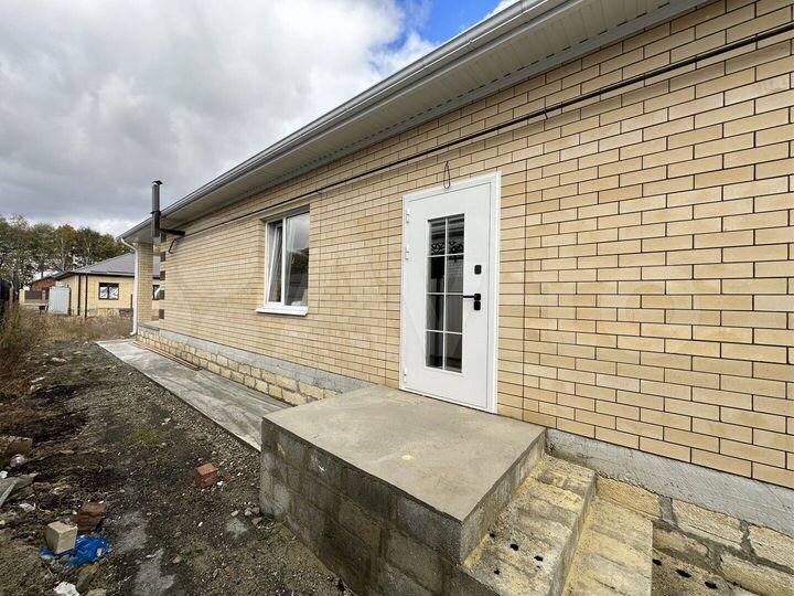 Коттедж 121 м² на участке 4 сот.