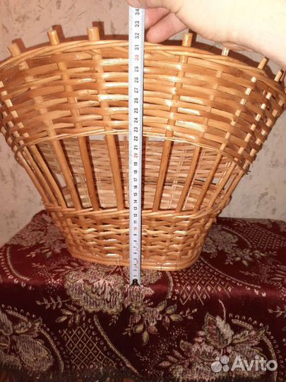Корзина для цветов и подарков большая плетеная