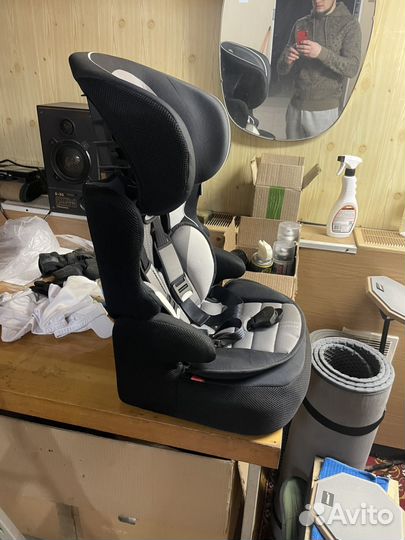 Автомобильное детское кресло от 0 до 18 кг