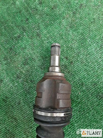 Привод передний левый toyota isis