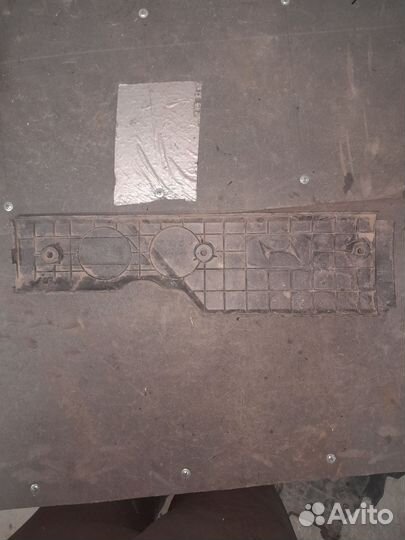 Крышка двигателя декоративная Hyundai Accent 2