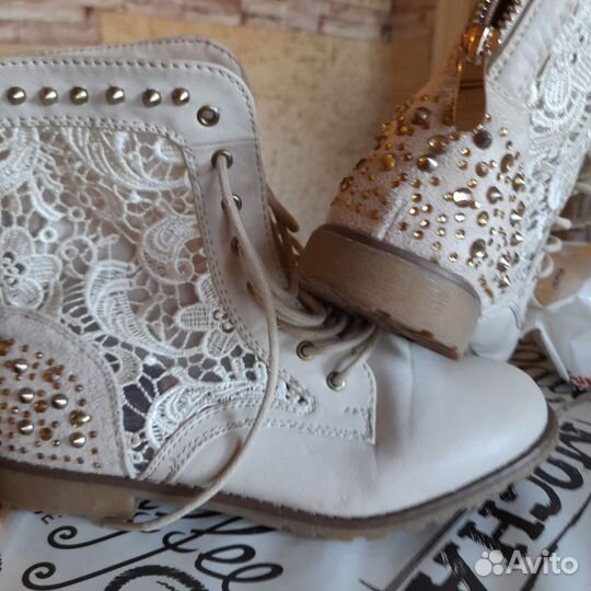 Ботинки летние женские