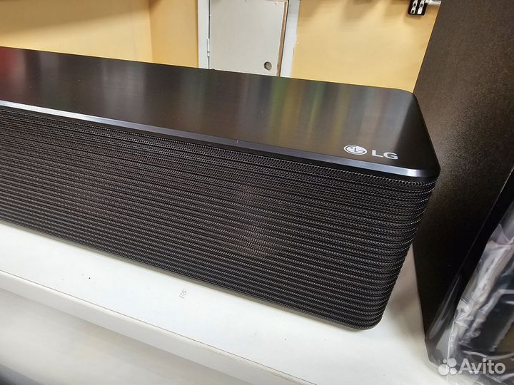 Саундбар LG SNH5 4.1 600Вт черный (Чап50)