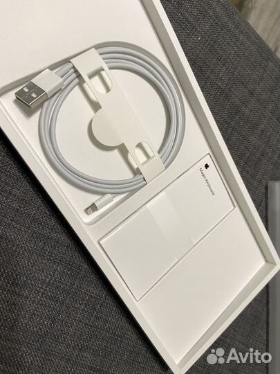 Apple Magic Keyboard 2