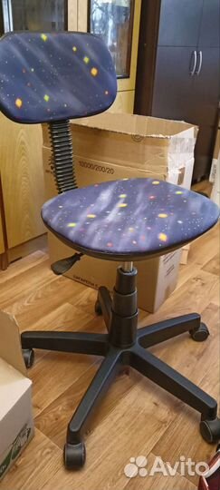 Детский компьютерный стул