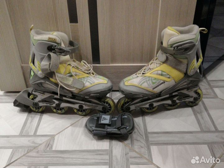 Роликовые коньки