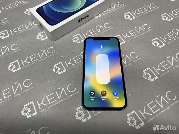 iPhone 12, 64 ГБ