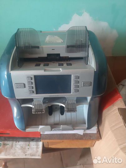 Счетная машинка для денег