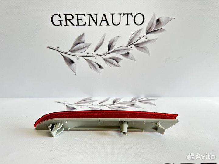 Mazda CX 7 катафот заднего бампера левый 10-12