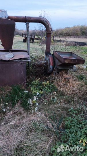 Зернодробилка дку