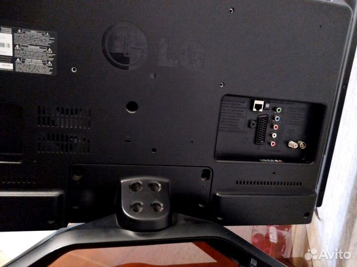 Телевизор LG 32 смарт