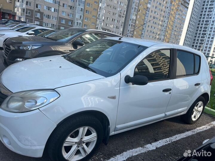 Renault Sandero 1.6 МТ, 2010, 190 000 км