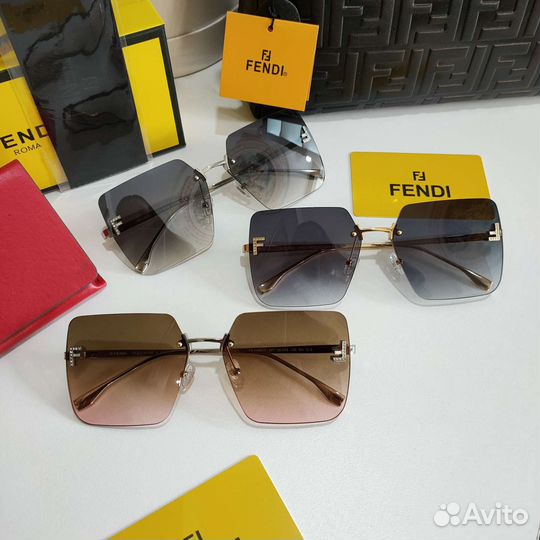 Женские очки Fendi