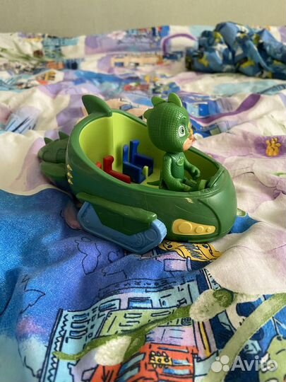 Игровой набор PJ masks фигурка и машина Геккомобил