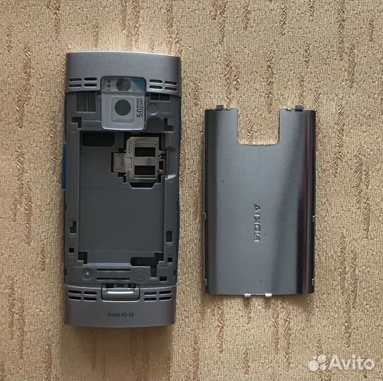Nokia X2-00 корпус с клавиатурой серебро