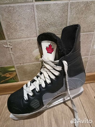 Коньки hockey canada 5000 р-р 44