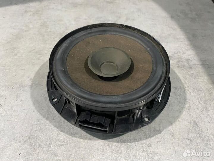 Динамик задний правый VW Polo 5