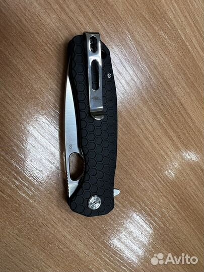 Нож складной honey badger d2 сталь