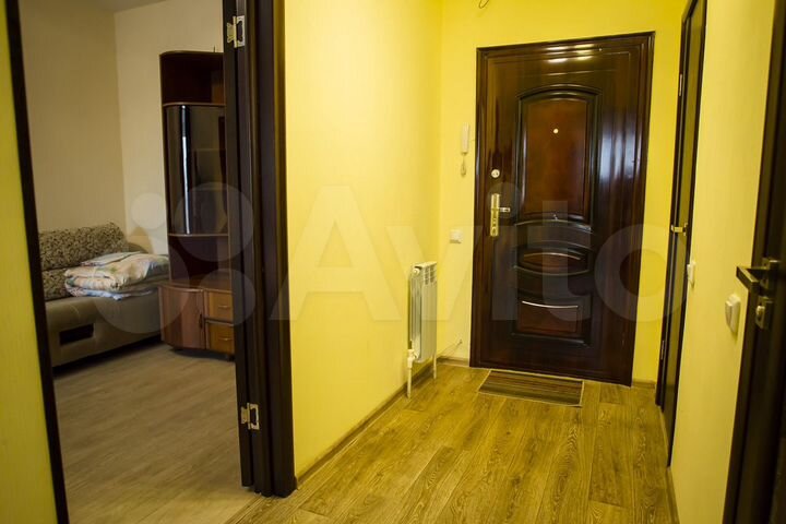 1-к. квартира, 42 м², 1/3 эт.