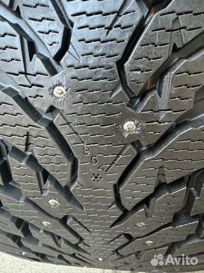 Nokian Tyres Hakkapeliitta 9 SUV 295/40 R21 111T