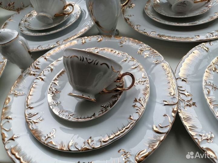 Столовый и кофейный сервиз чехия новый