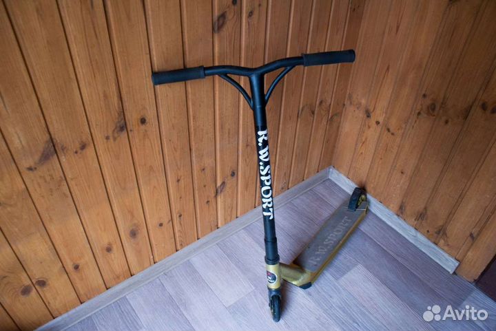 Трюковой самокат