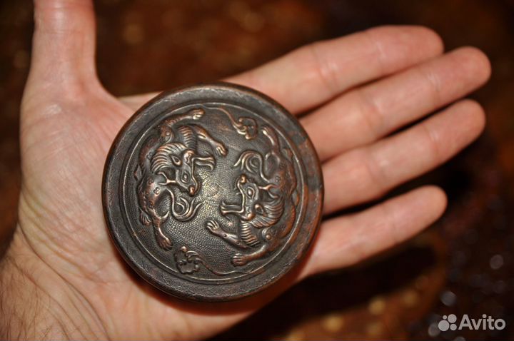 Коллекция старинных табакерок